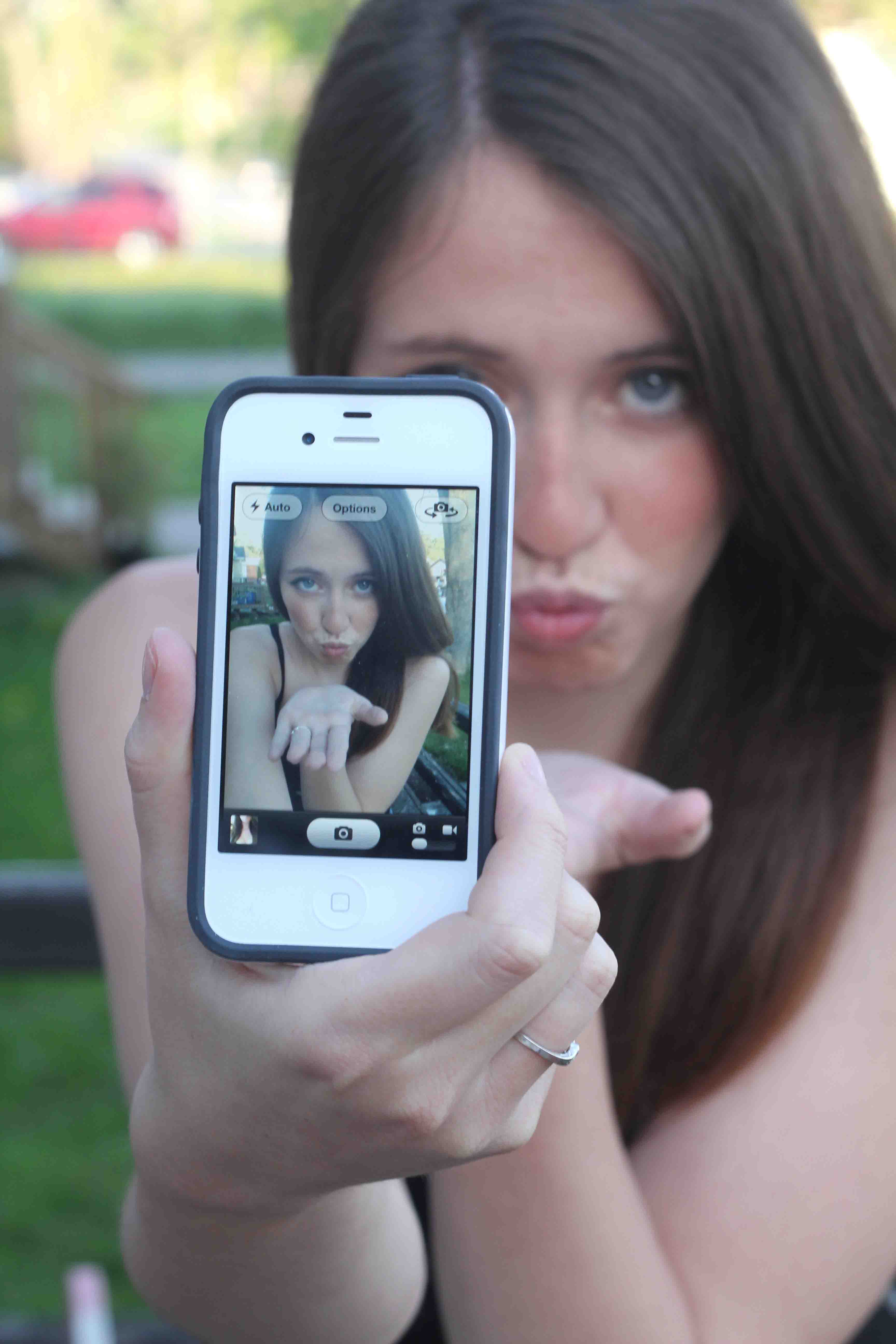 Selfie-Obsession Teens Raised On The Internet