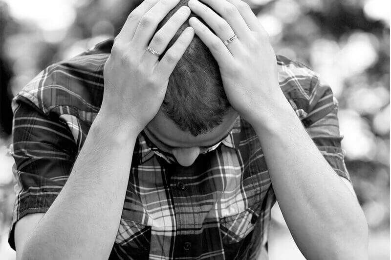 10 Signs Of Teen Depression Parents Can't Afford To Miss 10 Signs Of Teen Depression Parents Can't Afford To Miss