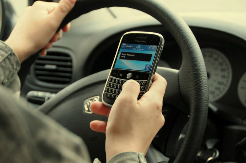 7 Unsafe Driving Habits Your Teen Probably Has