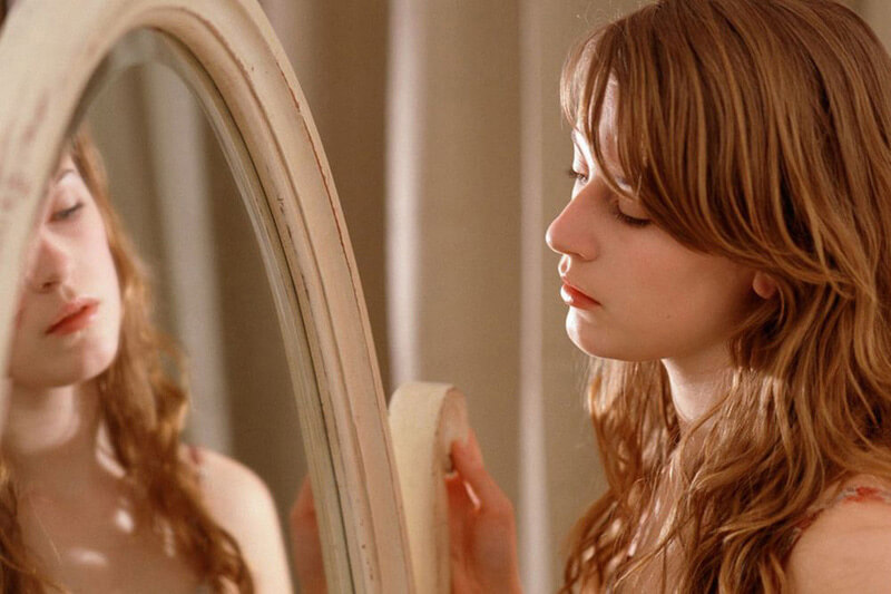 A Woman's Dangerous Body Image A Woman's Dangerous Body Image