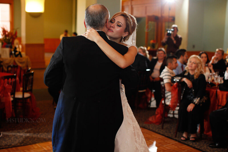 See Why This Beautiful Bride Is Crying At Her Own Wedding