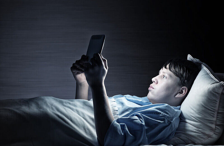 Screen Addiction : The New Addiction That's Ruining Our Teens